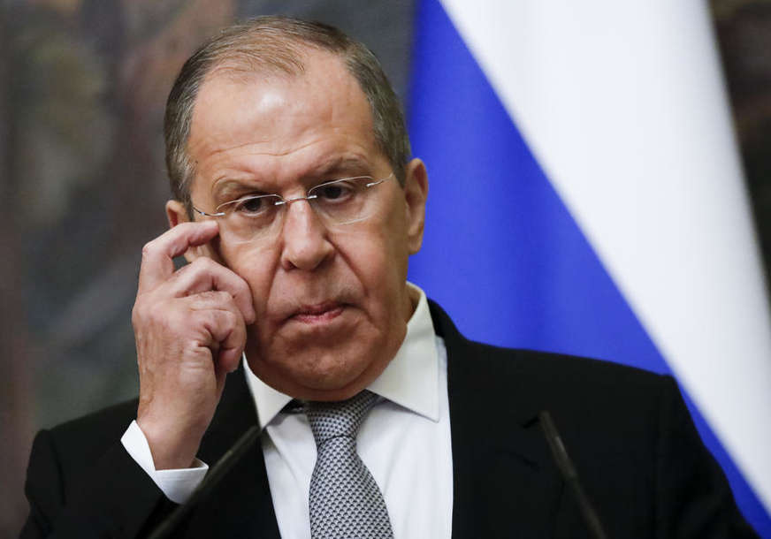 Lavrov ponovio zvanični stav "Rusija će oštro odgovoriti na neprijateljske korake SAD"