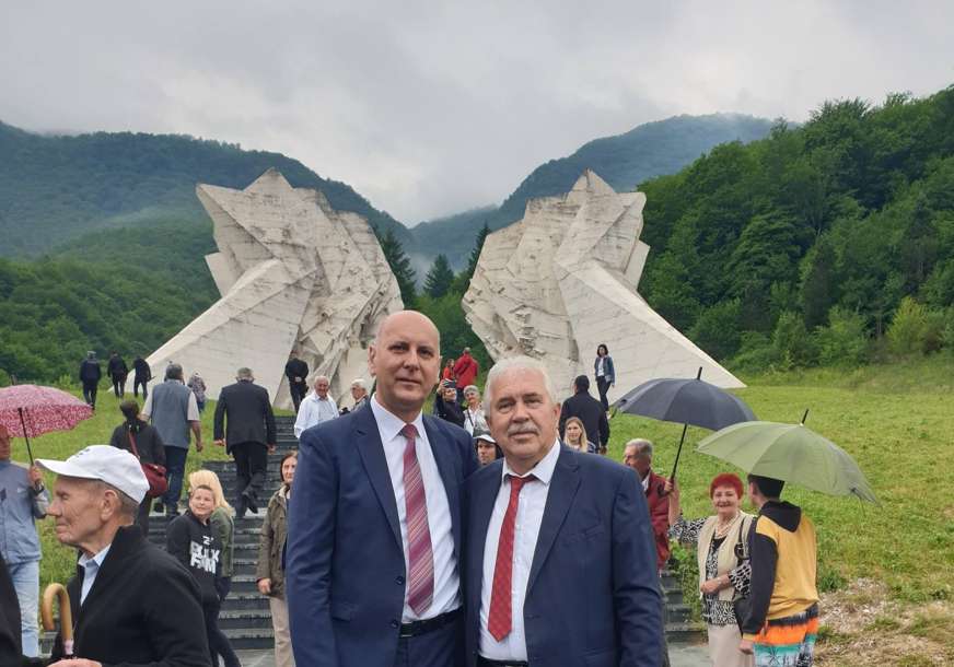 Obilježeno 78 godina od Bitke na Sutjesci: Na Tjentištu delegacija Narodne skupštine Republike Srpske