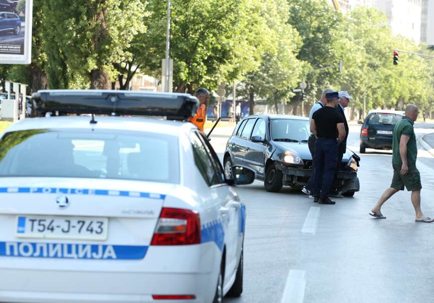 Saobraćajka u centru Banjaluke: "Mercedesom" udario "reno"