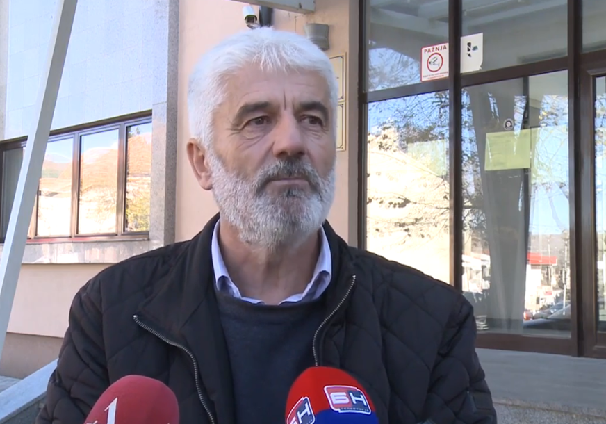 JEDINI POLITIČAR U BIH KOME KASNI PLATA Vujović objasnio kako je Bileća došla u finansijski kolaps