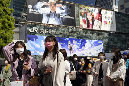 Dok pandemija ne bude pod kontrolom: I budistička boginja nosi zaštitnu masku zbog korona virusa