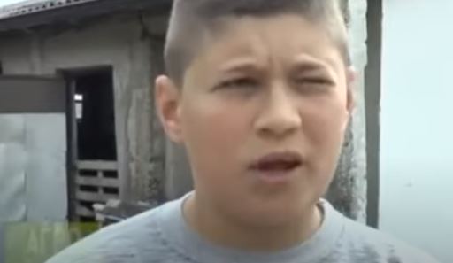 "Odlučio sam, OSTAJEM NA SELU" Đorđe (13) svoju budućnost ne vidi van porodičnog imanja (VIDEO)