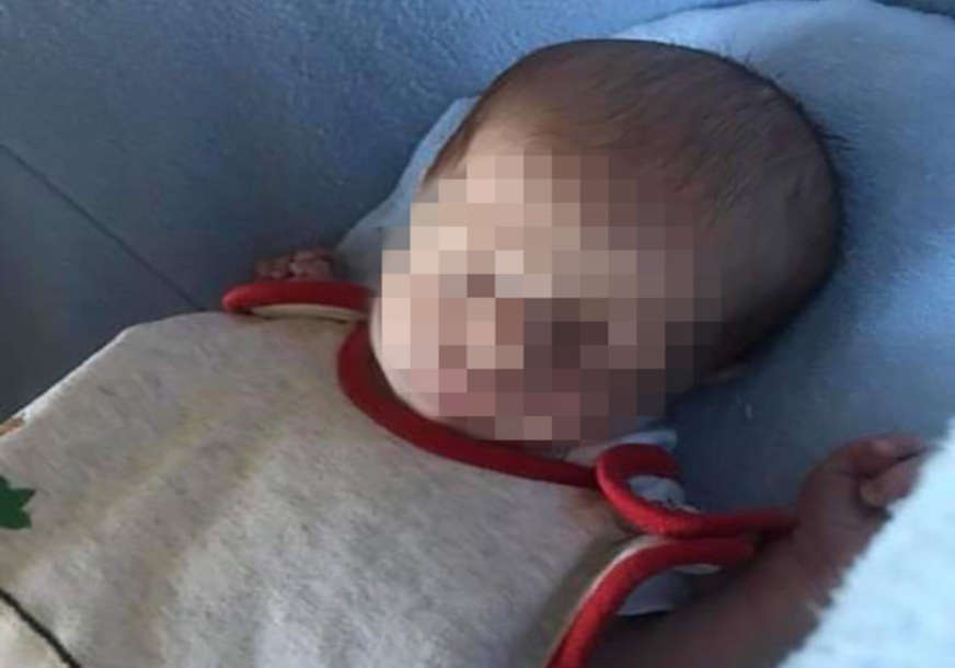 Tragična smrt bebe: Dječaka starog 39 dana roditelji tresli i udarali, nanijeli mu 71 prelom rebara