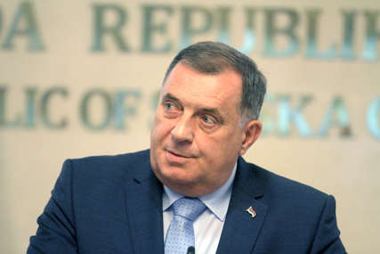 “NEĆU POKLEKNUTI” Dodik poručio da nastavlja borbu za Republiku Srpsku