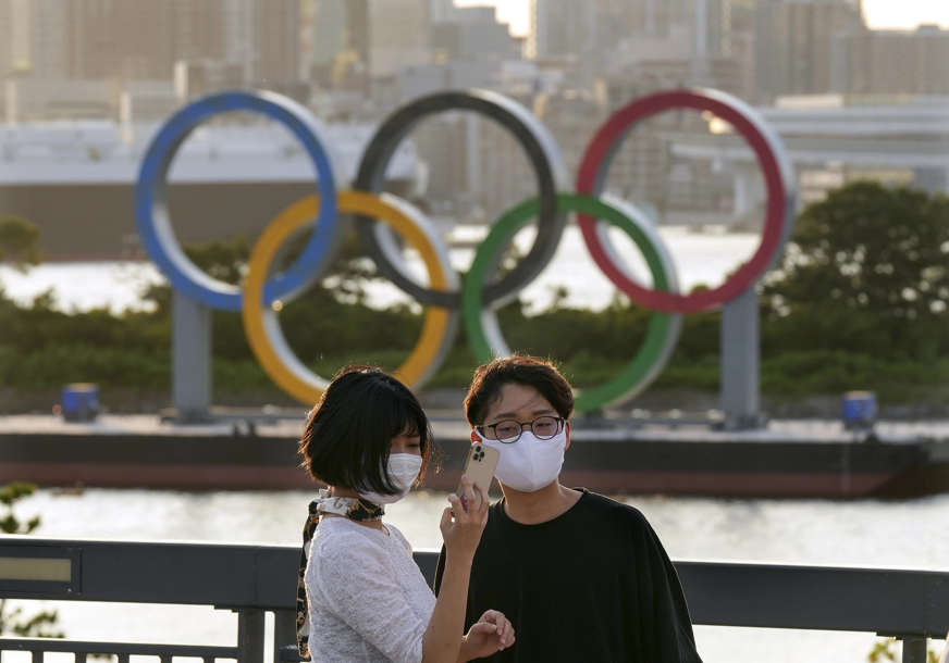 Vlada zabrinuta: Opet više od 3.000 novozaraženih u Tokiju