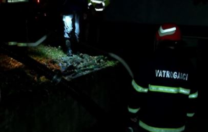 Na terenu sve raspoložive vatrogasne snage: Nevrijeme poharalo Novu Gradišku (VIDEO)