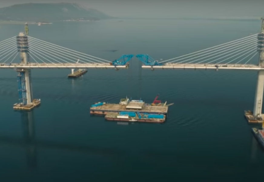 INTERESANTAN PRIKAZ Objavljeni satelitski snimci trogodišnje izgradnje Pelješkog mosta (VIDEO)