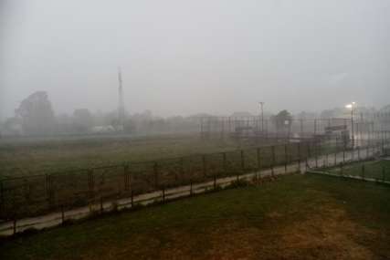 Obilne padavine u Prijedoru: Grmljavinsko nevrijeme sa kišom i ledom pogodilo grad