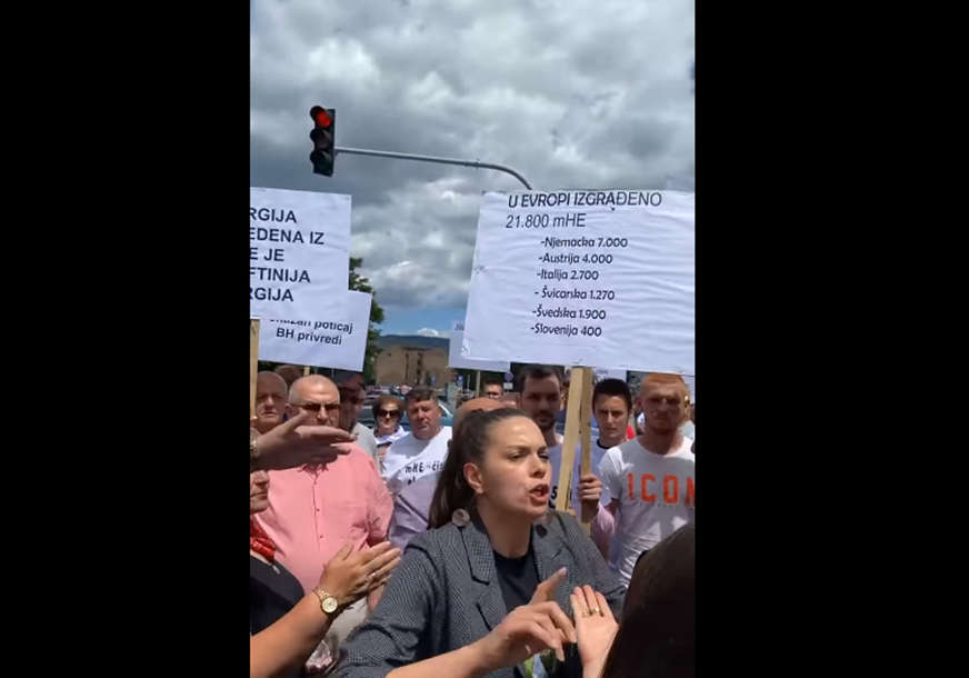 Incident u Sarajevu: Na skup aktivista za zaštitu rijeka "upali" neistomišljenici (VIDEO)