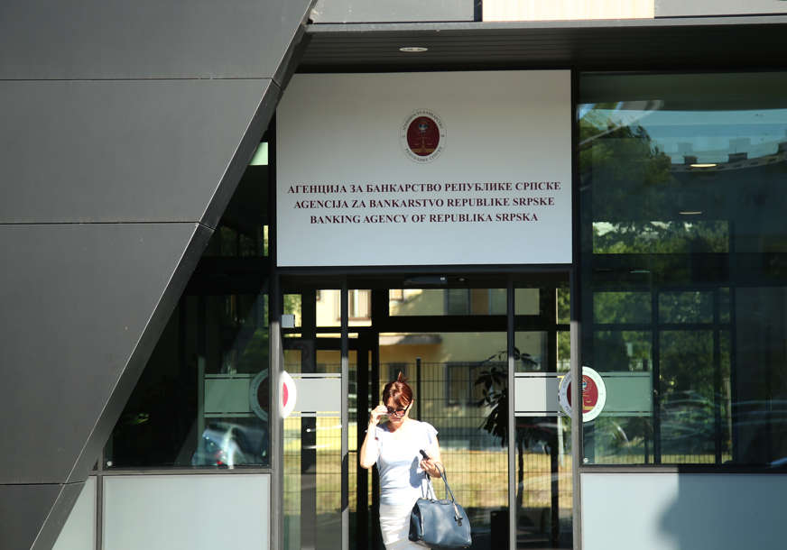 “Klijenti ne treba da strahuju” Agencija za bankarstvo Srpske preuzela upravljanje Sberbankom Banjaluka