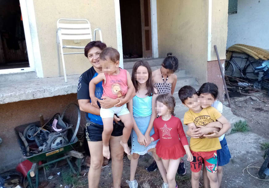 Prijedorčanka ima 10 djece, PETORO JOJ ODUZELI: Majka odbija da vrati mališane u Dom, ali socijalna služba je uporna (FOTO)
