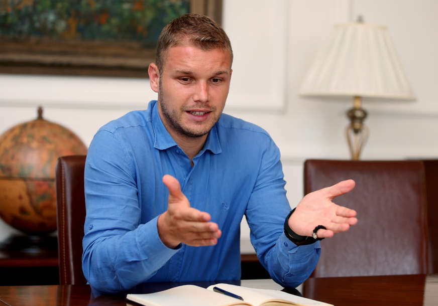 POBJEDNIK DANA Draško Stanivuković