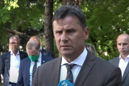 Očekuje se jedno od ključnih svjedočenja: Novalić i ostali optuženi za respiratore stigli na suđenje