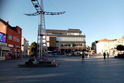 Oprezni gradonačelnik: Predložen duži rad tržnih centara u Prijedoru, ali se i građani pitaju