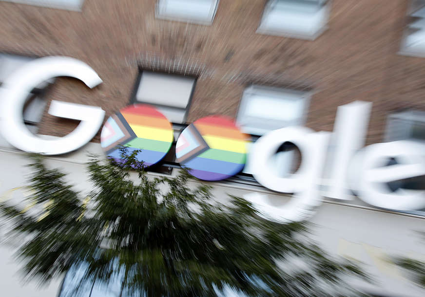 Trud se isplatio: Gugl danas za pola minuta zaradi onoliko koliko je prije više od dvije decenije zarađivao za godinu