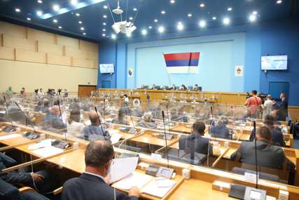 Savjet za provođenje mira u BiH osudio korake Narodne skupštine Srpske, Rusija se NE SLAŽE SA IZJAVOM
