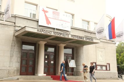 "Nije lako napraviti dobru predstavu" Čehov u Narodnom pozorištu Srpske