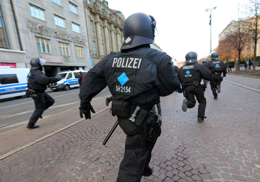 UHAPŠENO VIŠE OD 750 LJUDI Njemačka policija izvela veliku akciju, zaplijenjeno oružje i stotine kilograma različitih droga