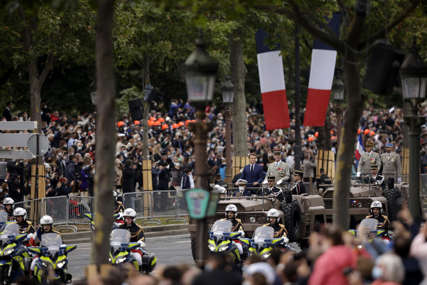 PROTESTI U FRANCUSKOJ Parižani na ulicama zbog najave novih ograničenja