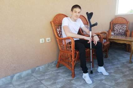 Strahinja iz svih nedaća izlazi još jači: Mladi reprezentativac u kolicima i nakon operacije kuka niže uspjehe