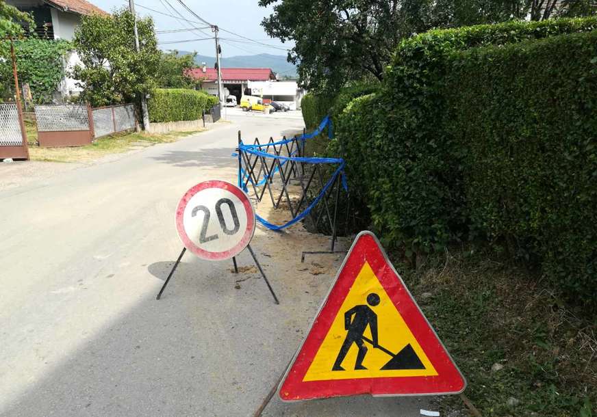 Vozači na mukama: Radovi zaustavljaju saobraćaj u Ulici Tešana Podrugovića