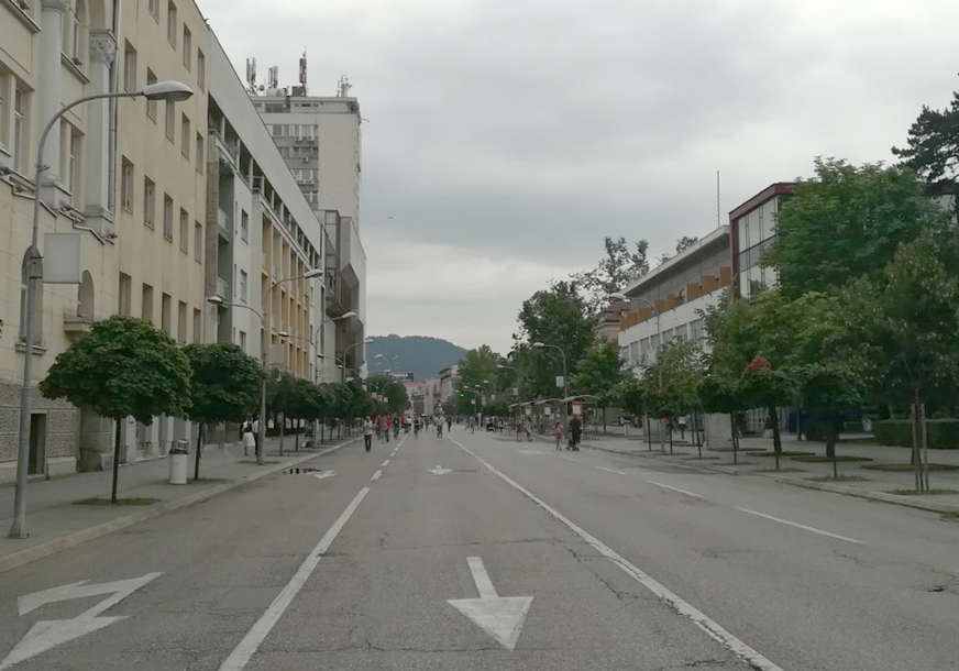 Glavna ulica POSTAJE PJEŠAČKA ZONA: U centru Banjaluke škola rolanja, stonog tenisa i badmintona
