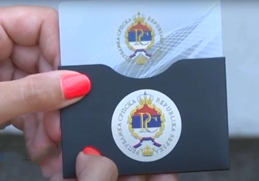 Čekali tri sedmice na poziv: Svoju e-karticu uzelo skoro 223.000 građana Srpske