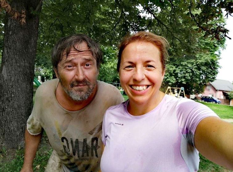 "Mještani ga najčešće izbjegavaju" Aleksandra je objavila priču o bratu zbog koje se ljudima SRCE STEGLO U GRUDIMA (FOTO)