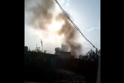 TRESAO SE KABUL Nova velika eksplozija kod aerodroma, iznad grada se nadvio crni oblak dima (VIDEO)