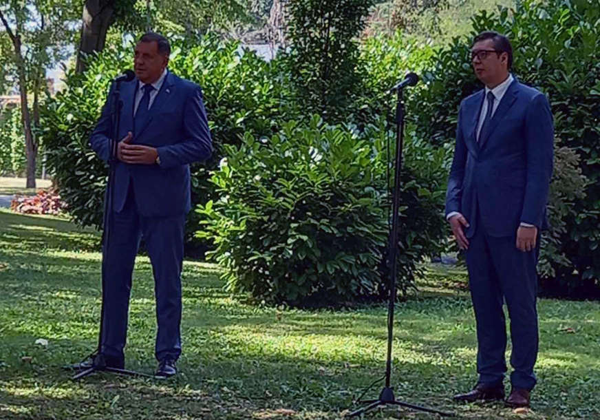 "Nametnute odluke nikada nisu dobre" Vučić sa Dodikom, rukovodstvom i opozicijom iz Srpske o Inckovim potezima