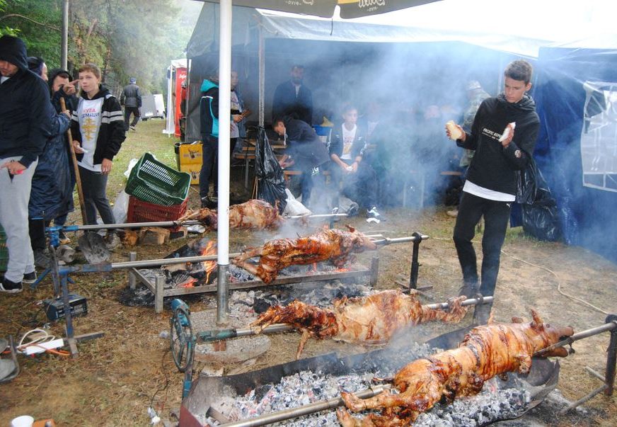 "Jagnjijada" okupila 117 ekipa i oko 3.500 građana