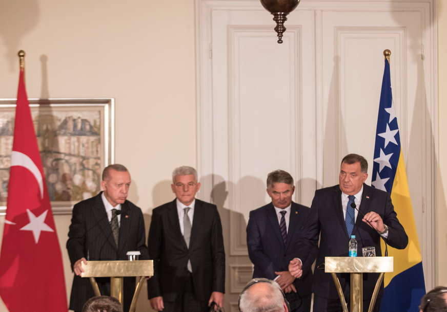 “Kritike opozicije besmislene i promašene” Dodik poručio da je otišao u Sarajevo kako bi iznio stavove Srpske