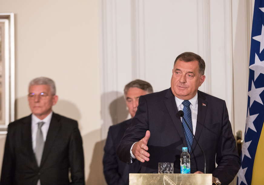 UTICAJ MEĐUNARODNE ZAJEDNICE Dodik: Predsjedništvo BiH više ne postoji