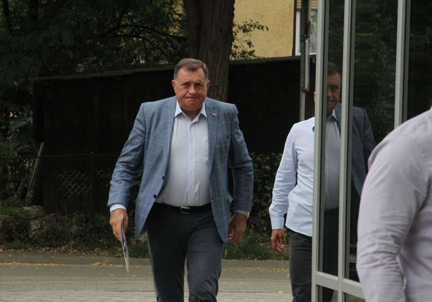"STANIĆ BEZOČNO LAŽE" Dodik komentarisao napad na narodnog poslanika
