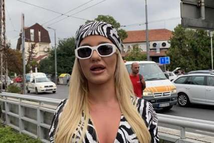 "Otkriću istinu o odnosu sa Đokovićem" Strani mediji su razapinjali Novaka zbog nje, a ona sada ulazi u Zadrugu (VIDEO)