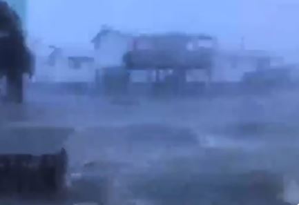 Ulice u dijelovima Nju Orleansa poplavljene: Uragan "Ida" stigao do obale Luizijane (VIDEO)