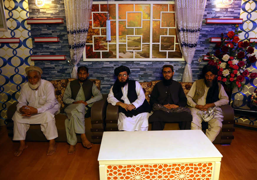 VLADA PREMA ŠERIJATSKOM ZAKONU Talibani najavili "opštu amnestiju" za državne zvaničnike