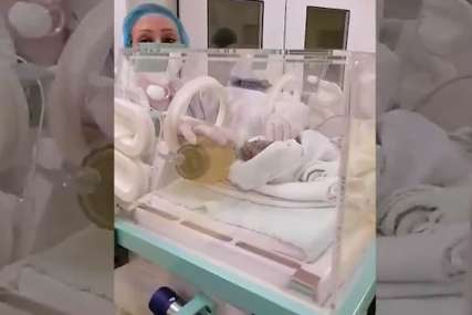 Dvomjesečno dijete se borilo šest nedjelja: Beba koja je umrla od korone se zarazila od NEVAKCINISANE MAJKE
