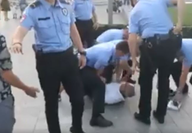 Povrijedili prava Brune Batinića prilikom hapšenja u Banjaluci: Optužnica protiv komandira, zamjenika i dva policajca