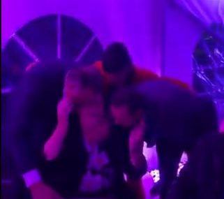 Emotivni trenutak na slavlju: Dodik sa bratom i sestrom grli majku uz stihove pozate pjesme (VIDEO)