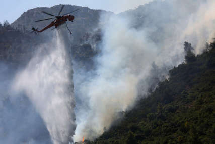 OPASNO SPLAVARITI Situacija sa požarima u kanjonu Tanje alarmantna