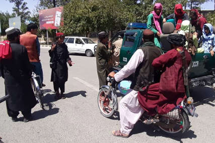 Haos ispred aerodroma: Onemogućena evakuacija iz Kabula prema planu Holandije