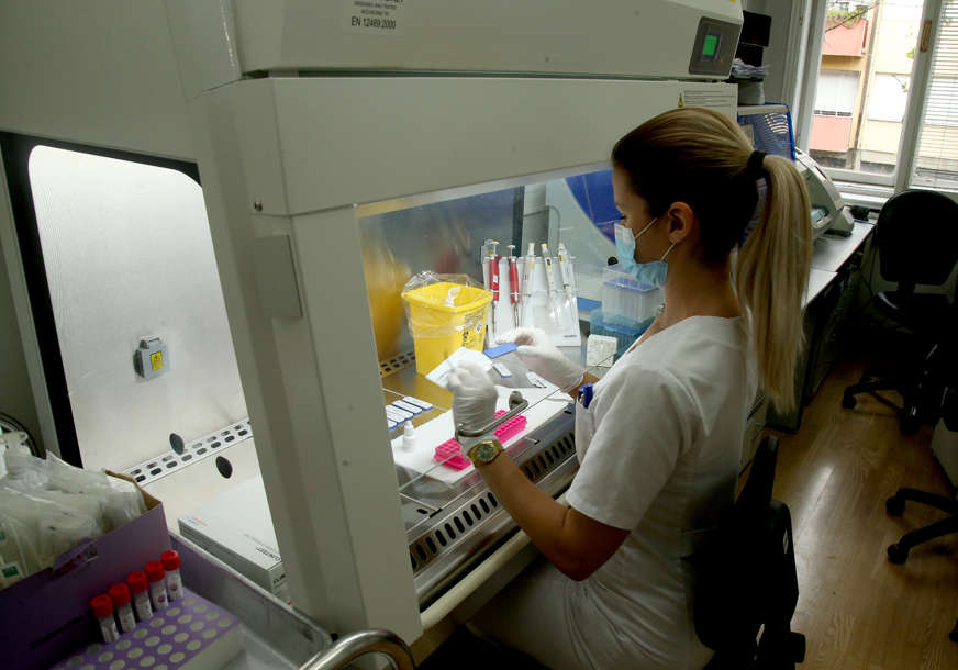 NEMA PREMINULIH Na virus korona pozitivno 77 ljudi u Srpskoj