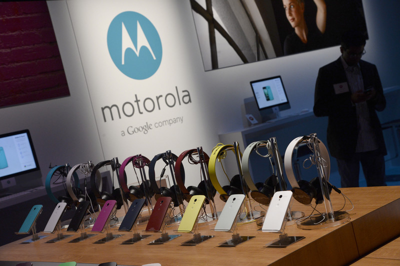 Motorola Edž predstavljen sa ekranom od 144 Hz i KAMEROM OD 108 MP
