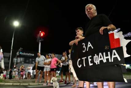Stefanova porodica se OGRAĐUJE OD PROTESTA: Ne znaju ko organizuje okupljanja zbog dječakove pogibije