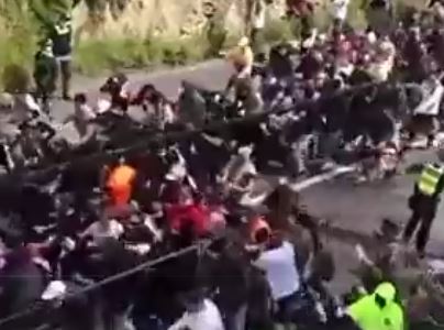 Hapšenja u Australiji: Demonstranti probili kordon, povrijeđeno nekoliko policajaca (VIDEO)