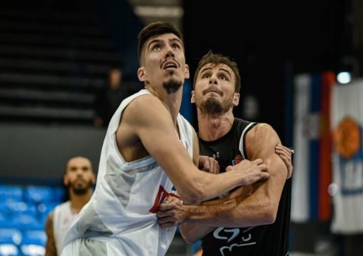 Poznati košarkaš Danilo Nikolić kritično: Srušio se na treningu, hitno prebačen u bolnicu