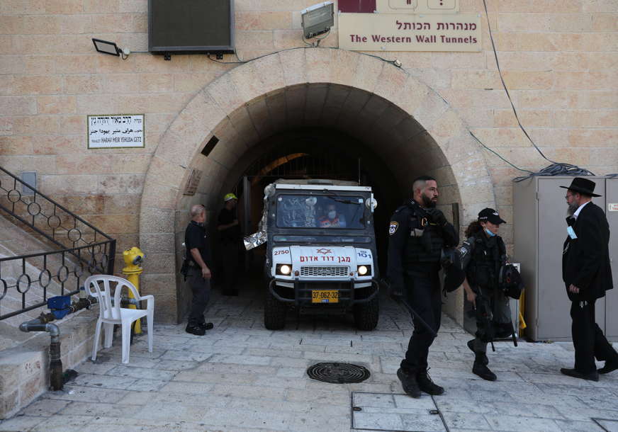 Nožem pokušao da ubode policajca: Ubijen palestinski napadač u Jerusalimu