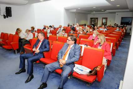 Na naučnoj konferenciji u Banjaluci 113 autora predstavilo radove na temu kvaliteta života djece i mladih (FOTO)