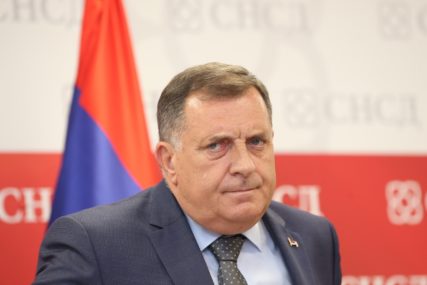 Dodik promijenio mišljenje za 12 dana: Da li je privremeno finansiranje BiH kršenje zaključaka Narodne skupštine